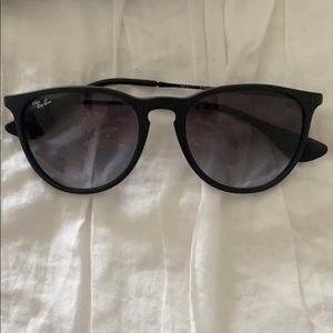 Ray bans sunglasses Ericka